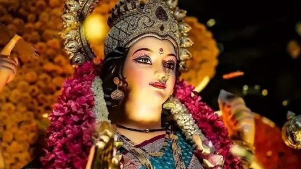 Unlock Divine Grace with Kilakam Stotra of Goddess Durga